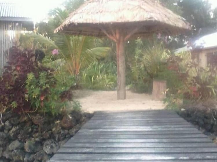 پانسیون Serah's Lagoon Hideaway