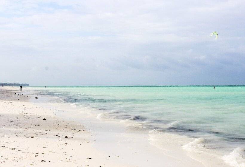 The Star Hotel & Sports Bar Zanzibar