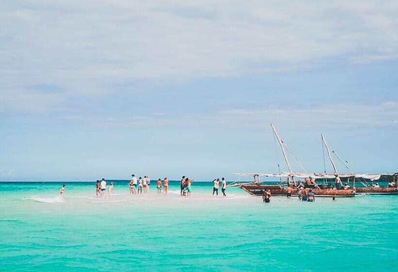 The Star Hotel & Sports Bar Zanzibar