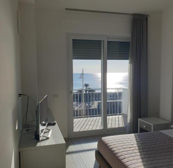 بنسيون Iris Home