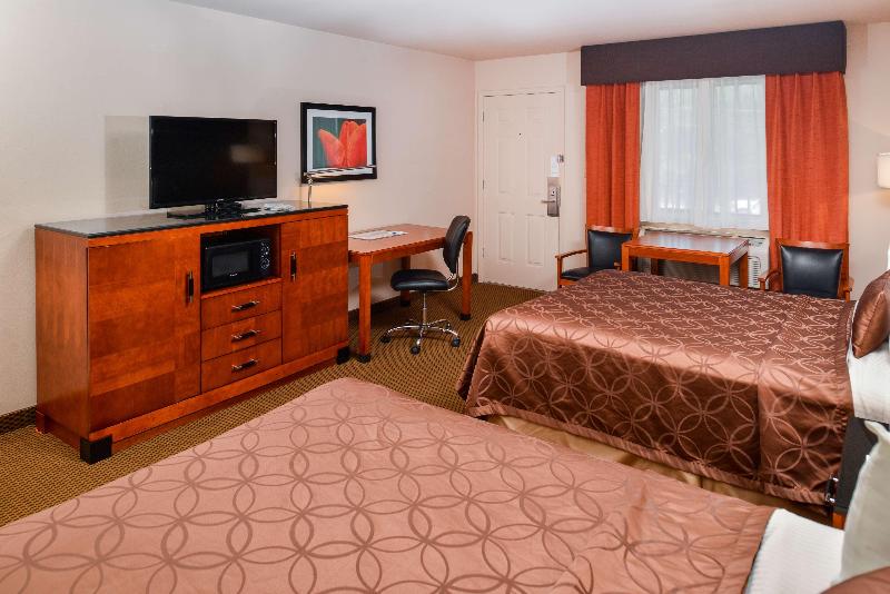 فندق Best Western Executive Inn