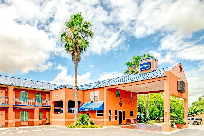 هتل Econo Lodge Inn & Suites Near Lackland Afb