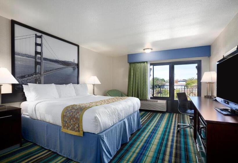 فندق Super 8 By Wyndham Vallejo/napa Valley