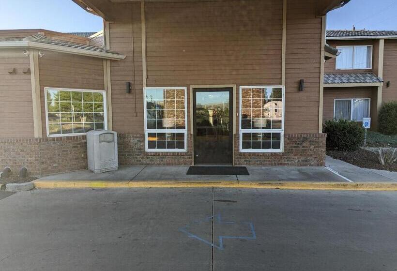 فندق Toppenish Inn And Suites