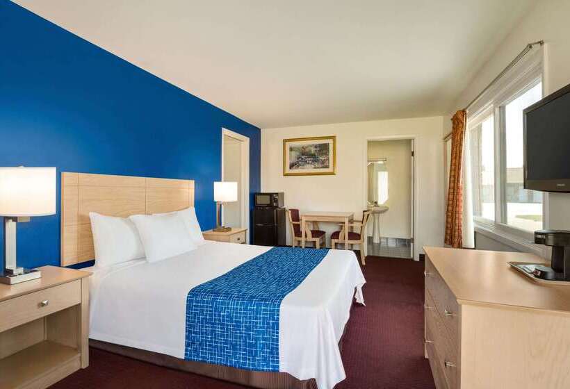 هتل Travelodge By Wyndham Niagara Falls   New York