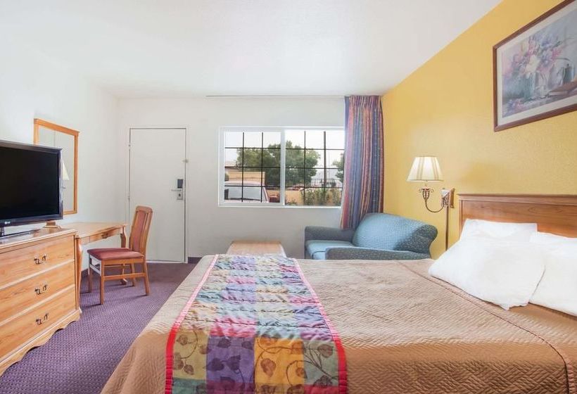 فندق Travelodge By Wyndham Walla Walla