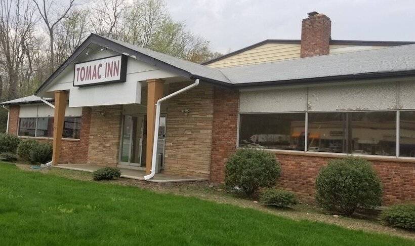 모텔 Tomac Motor Inn