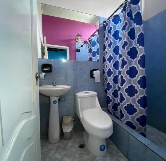 هاستل Hostal Puerto Azul