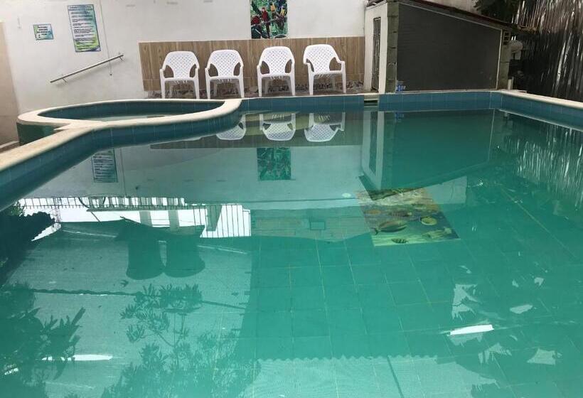 هتل Cabaña La Fortaleza