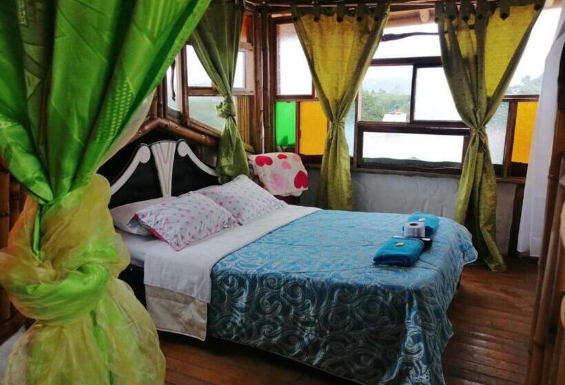 هتل Cabañas Guacari San Agustín Huila