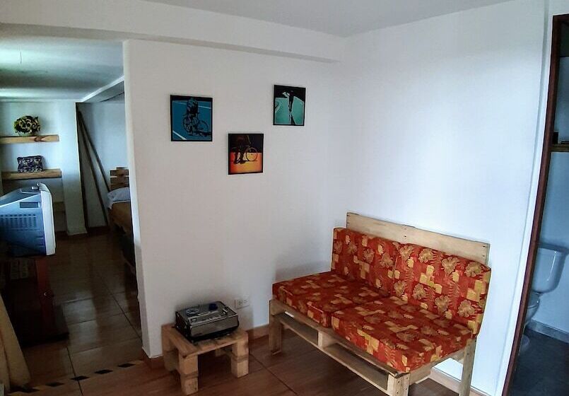 هاستل Hostal Triangulo Del Cafe