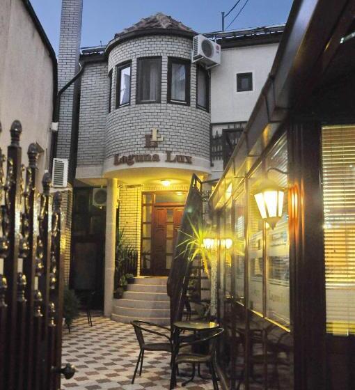 پانسیون Garni Hotel Laguna Lux