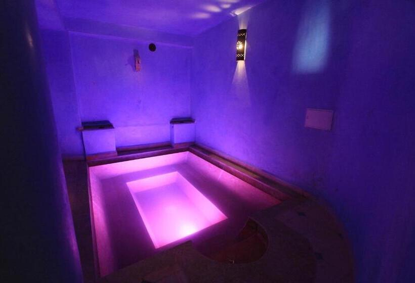 پانسیون Kasbah Titrit & Spa