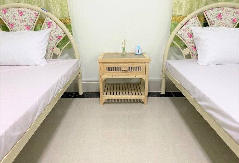 Guesthouse Sagami Cambodia   Hostel