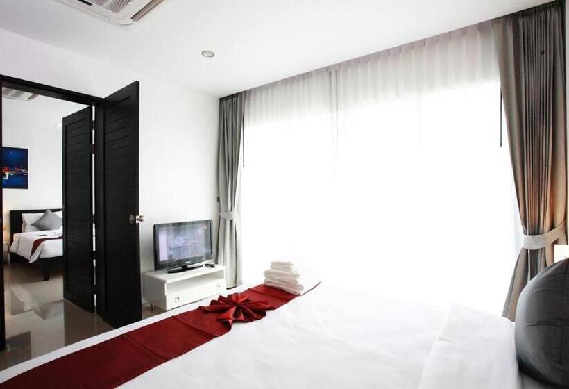 هتل One World One Home Naiharn