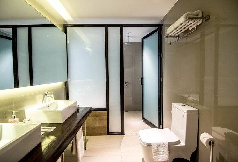 Hotel Pinnacle Boracay