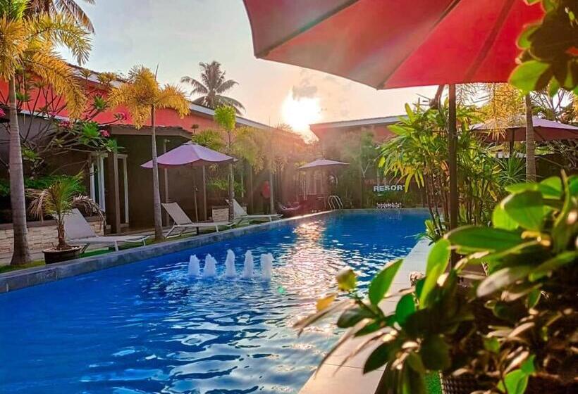 هتل Villa Abadi Resort