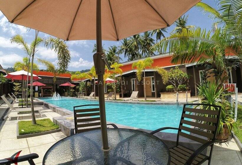 هتل Villa Abadi Resort