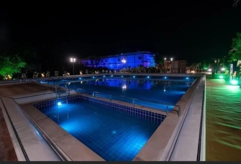 منتجع Raj Bagh Palace