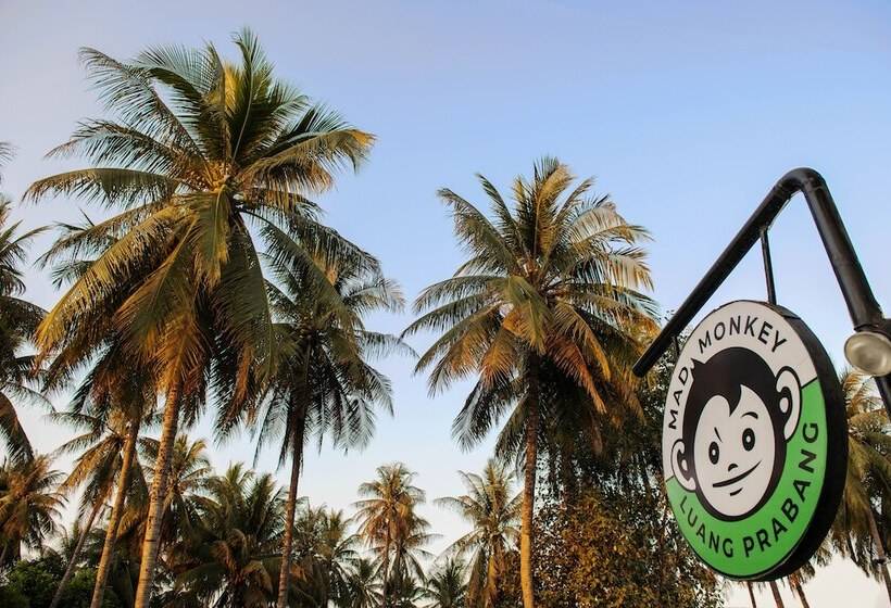 هاستل Mad Monkey Luang Prabang