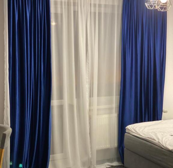 فندق Grofa Apartments
