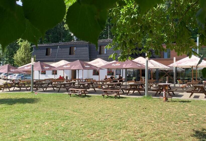 بنسيون Restaurace A Penzion Bludoveček