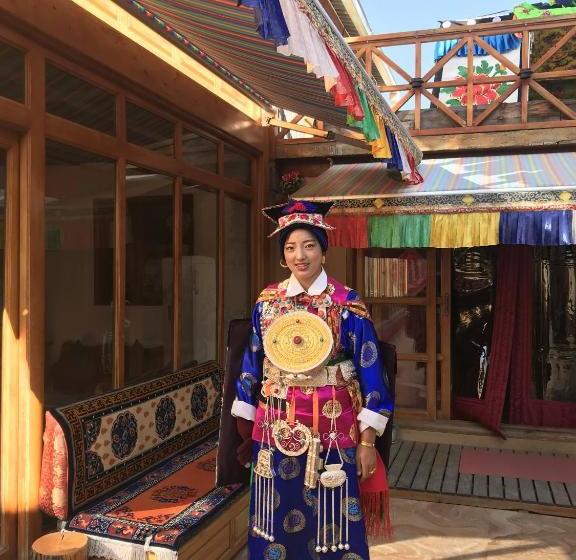 پانسیون Shangrila Namcha Bhawa Inn