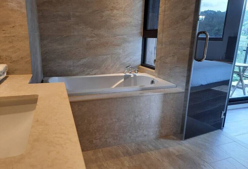 تختخواب و صبحانه Siang Tsao Yu Chong