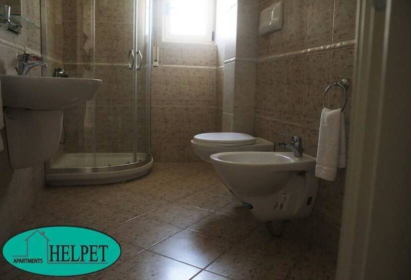 Helpet Residence