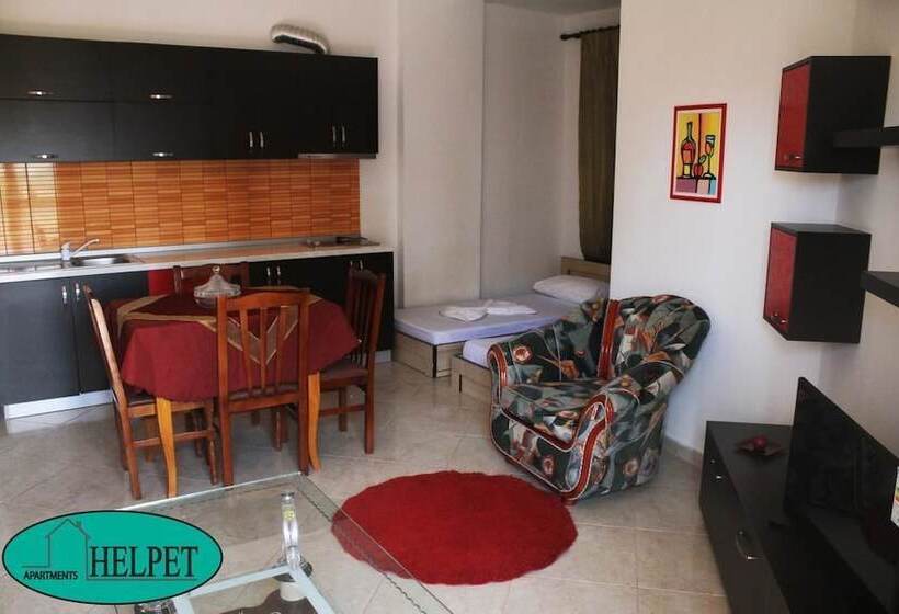 Helpet Residence
