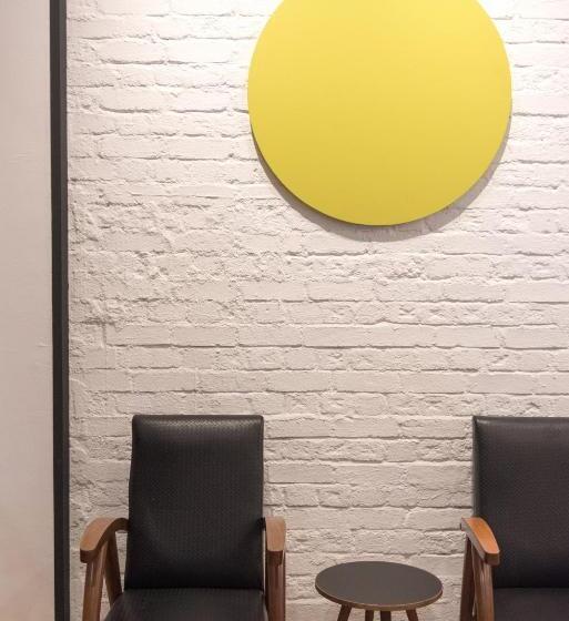 בית מלון כפרי Kooning   Hostel