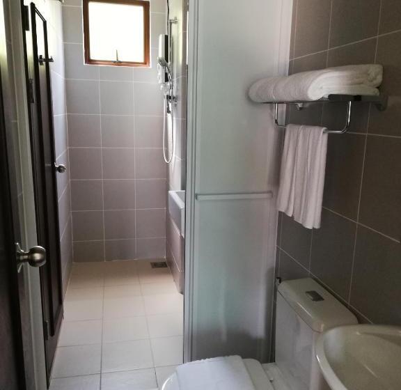 هتل Royale Chulan Cherating Chalet