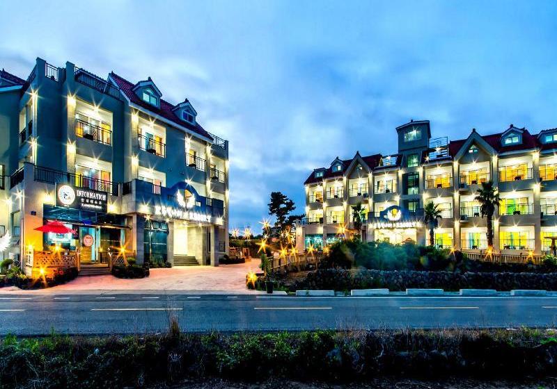 فندق Twobitnalae Resort