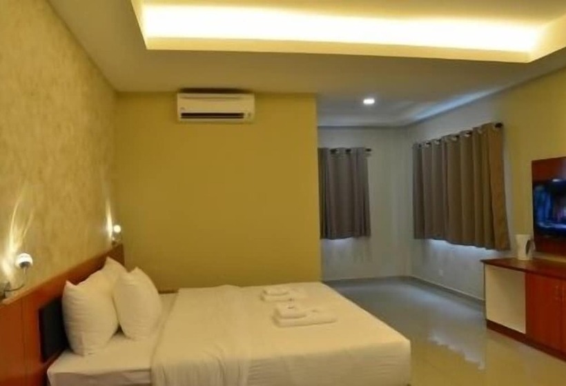 هتل Yew Boutique