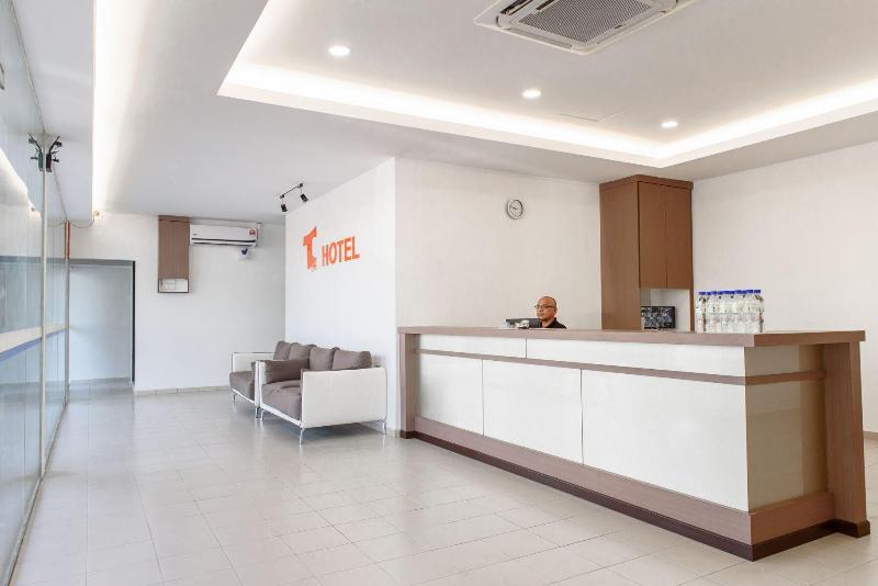 T Hotel Anggerik