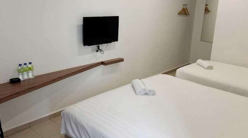 T Hotel Anggerik
