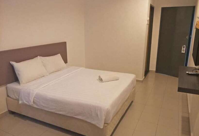 T Hotel Anggerik