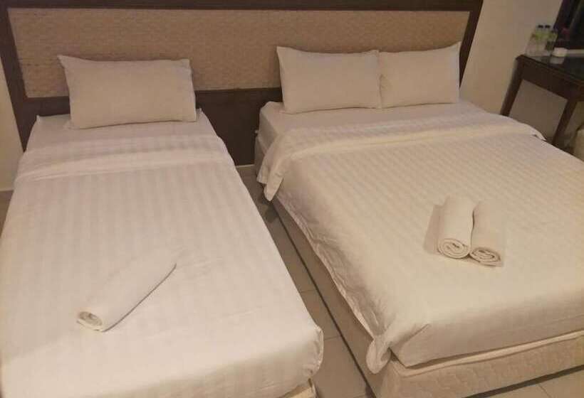 T Hotel Anggerik