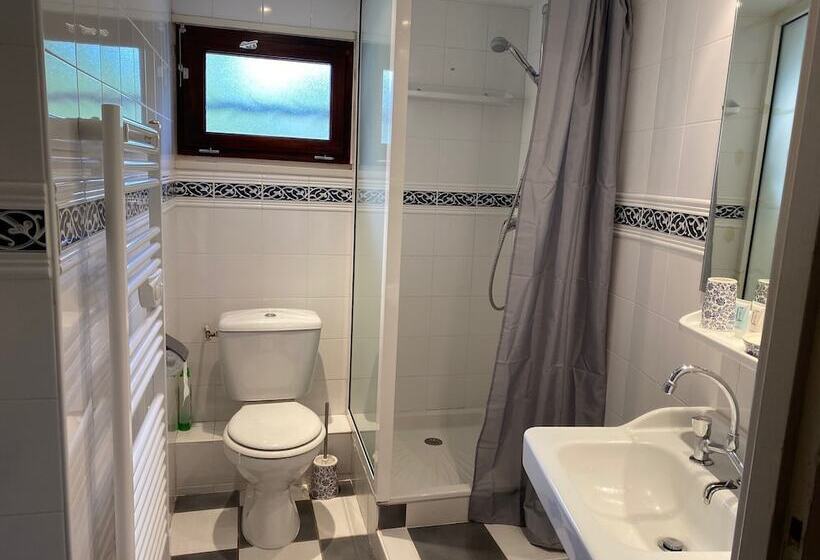 مبيت وإفطار Villa Franciana