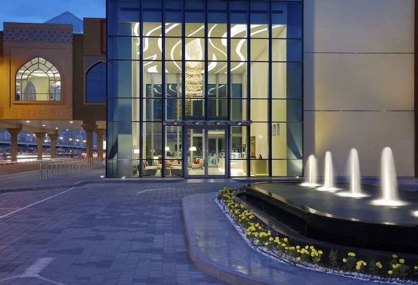 Отель Avani Ibn Battuta Dubai