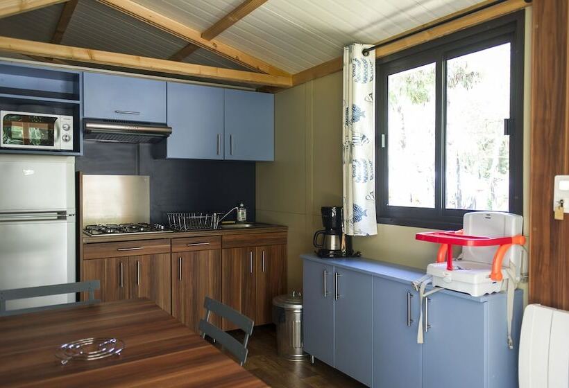 فندق Huttopia Wattwiller