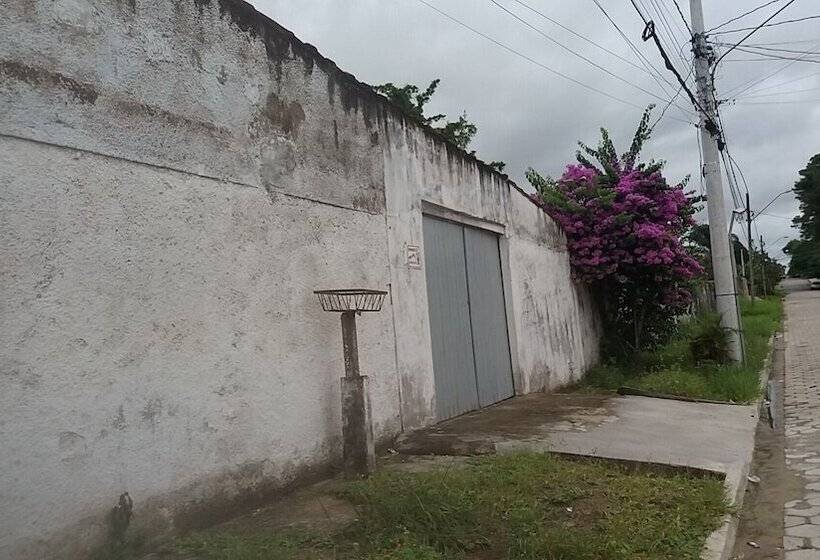 ユースホステル Pousada Vagos De Aveiro