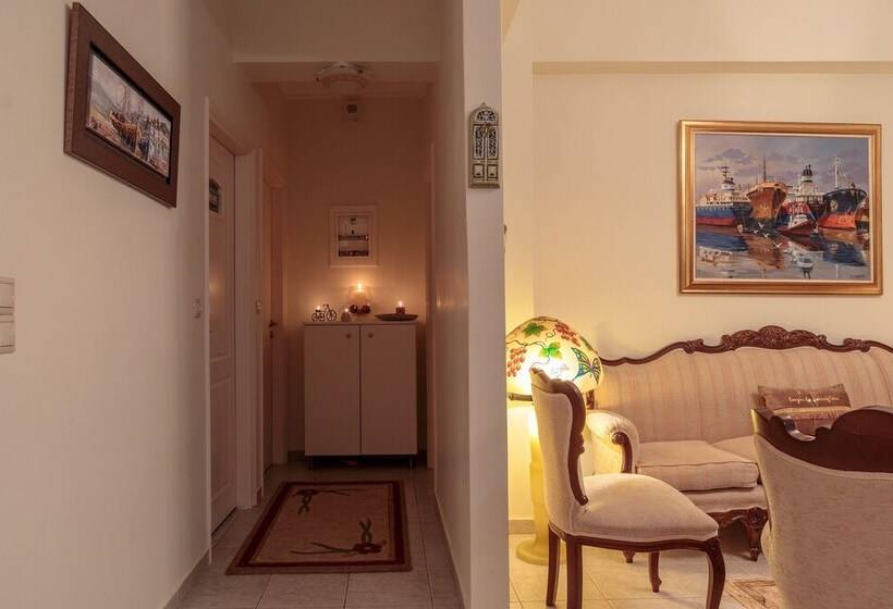 Escape Reality   Magic Getaway With Paradise View