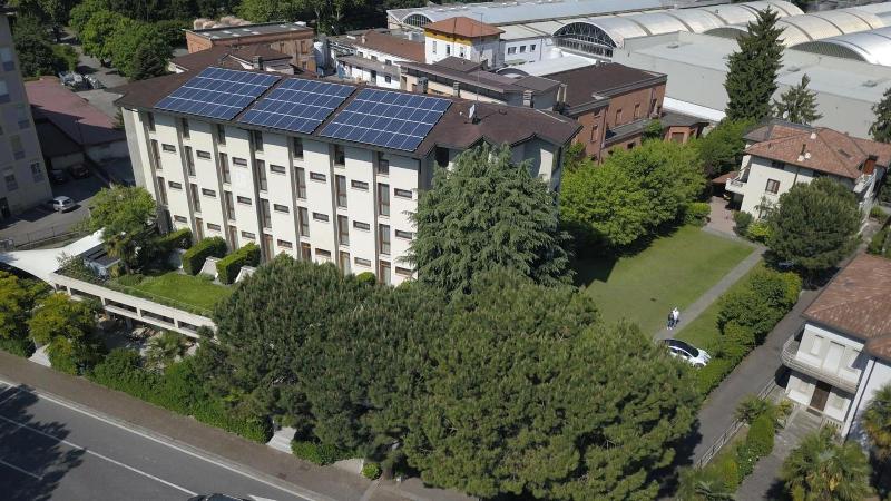 ホテル Albergo Sorriso