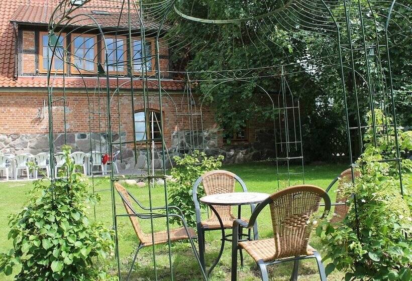 Отель Landhaus In Gressow Mit Terrasse