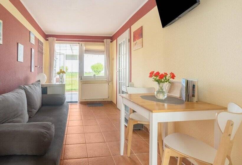 Snug Bungalow In Insel Poel Germany Near Beach