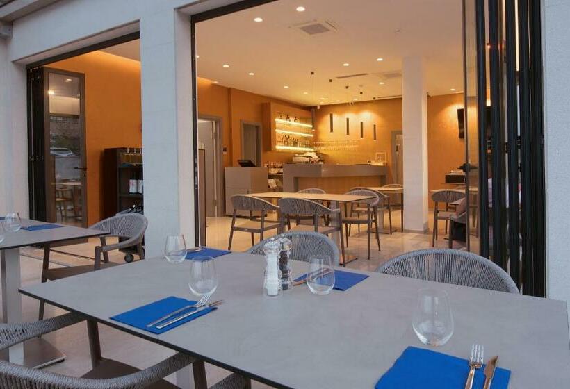 Aparthotel Punta Blu   Pool & Spa