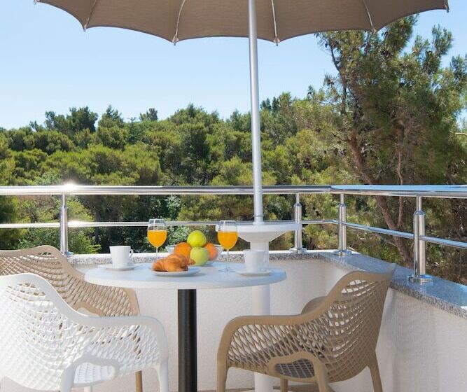 Aparthotel Punta Blu   Pool & Spa
