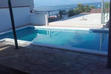 Apartments Laguna