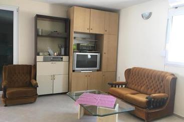 Apartments Laguna